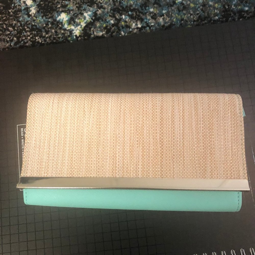 Spring Clean Wallet - Picture 5 of 5